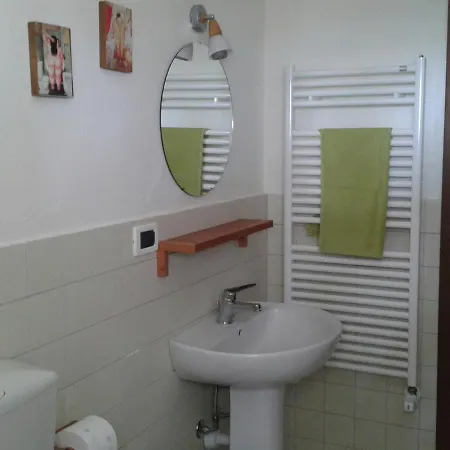 10 Minutes From Turin, Private Parking * Pecetto